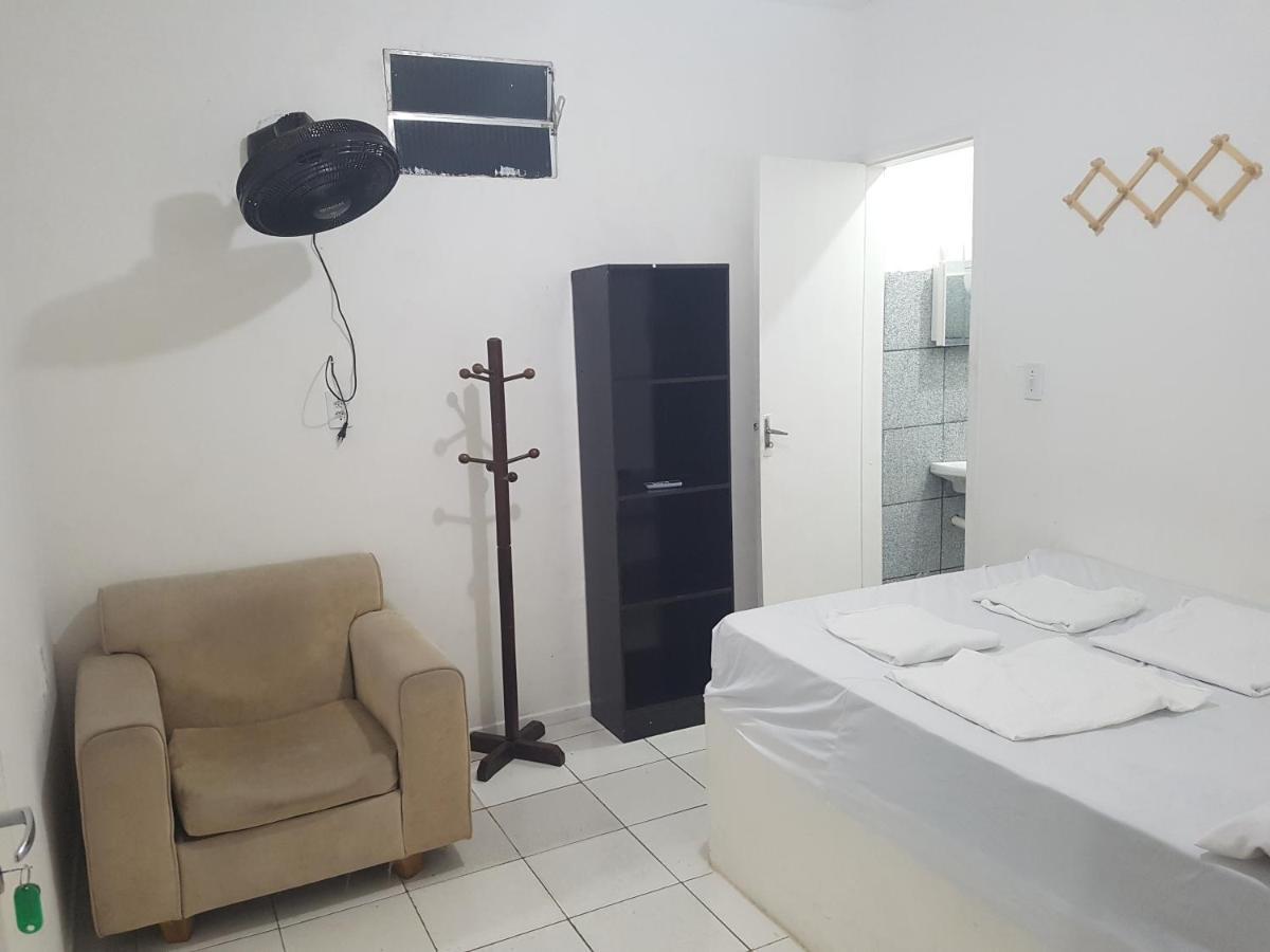 Casa Brisa Pensión *